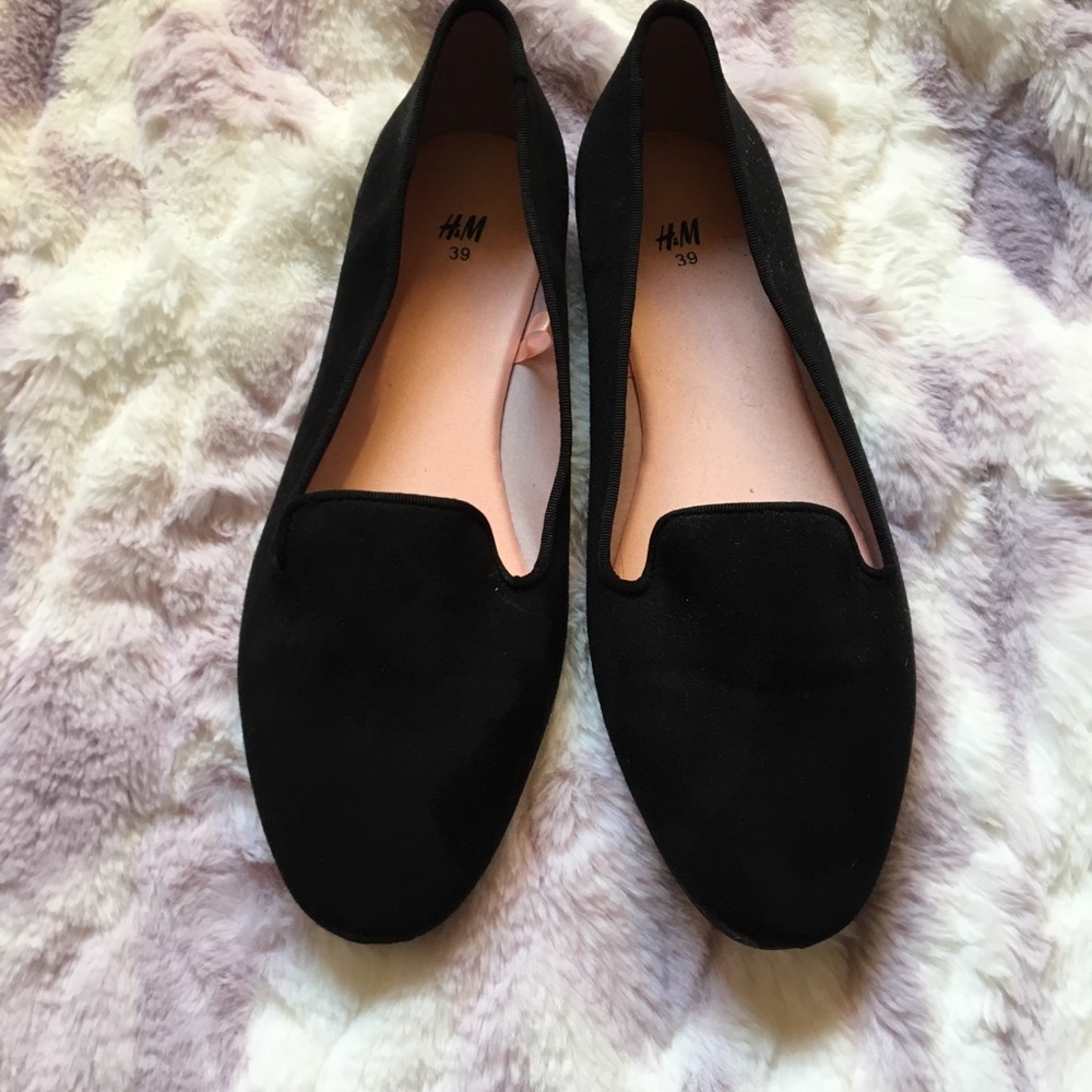 Black Flats from H&M.